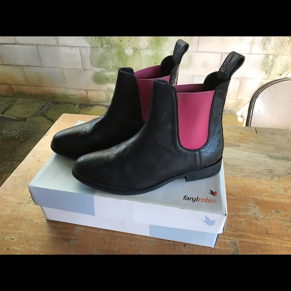 FP & Faryl Robyn Collaboration Janice Chelsea Boot - Picture 2 of 10